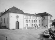 hôpital local