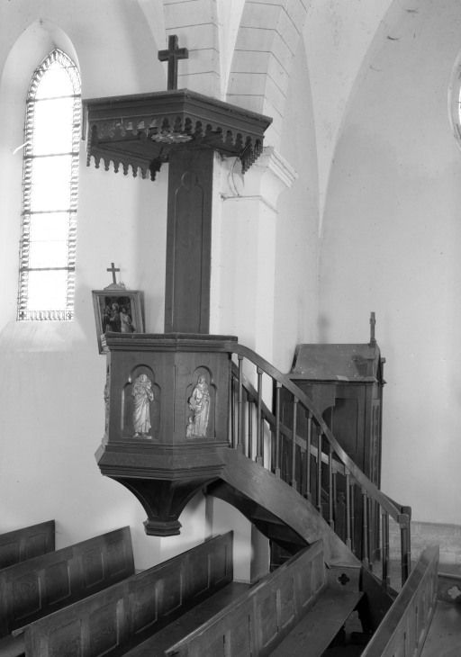 chaire à prêcher, style néo-gothique