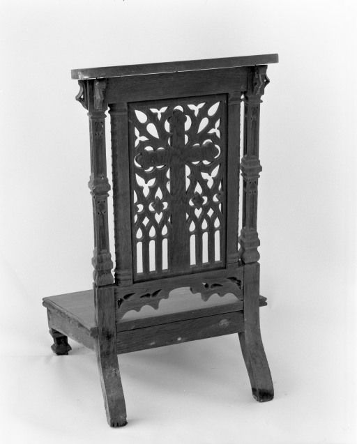 prie-Dieu (2, paire), style néo-gothique