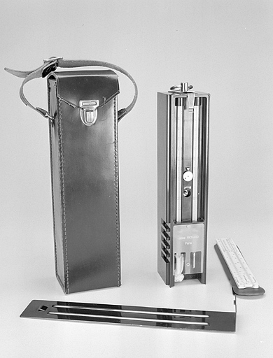 instrument de mesure de l'hygrométrie et de la température (psychromètre à aspiration Jules Richard)