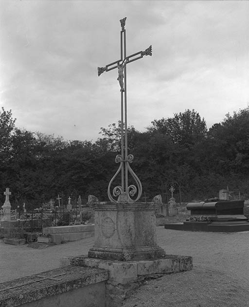 croix de cimetière