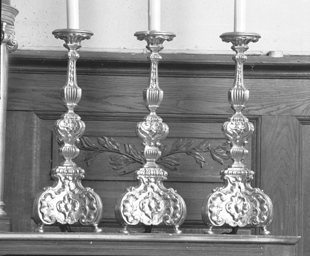 6 chandeliers d'autel