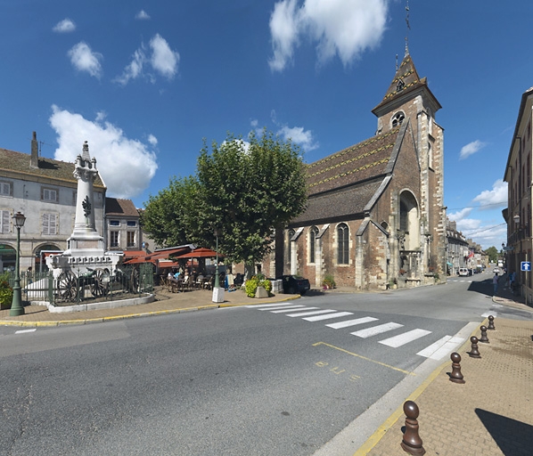 église paroissiale Saint-Jean-Baptiste (paysages du canal de Bourgogne)