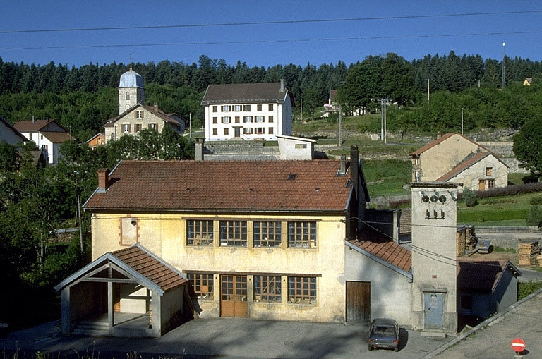 usine de tabletterie Delezay, usine d'articles en matière plastique