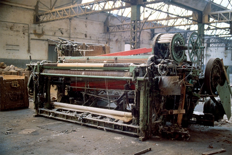 usine textile du Tissage mécanique d'Orchamps, actuellement magasin de commerce, fabrique de piscines