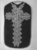 chasuble (ornement rouge)