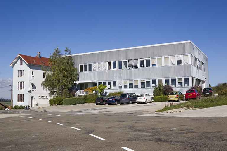 usine d'horlogerie (usine de boîtes de montre) de la SBBM Burdet SA