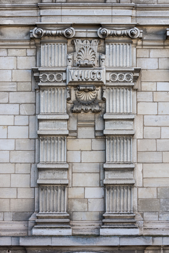 le décor des façades (sculpture et décor d'architecture)