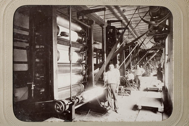 filature Courlet et Renaud, puis usine de papeterie Outhenin-Chalandre et Fils, puis Société Anonyme des Papeteries de France, actuellement centrale hydroélectrique, atelier et entrepôt municipal