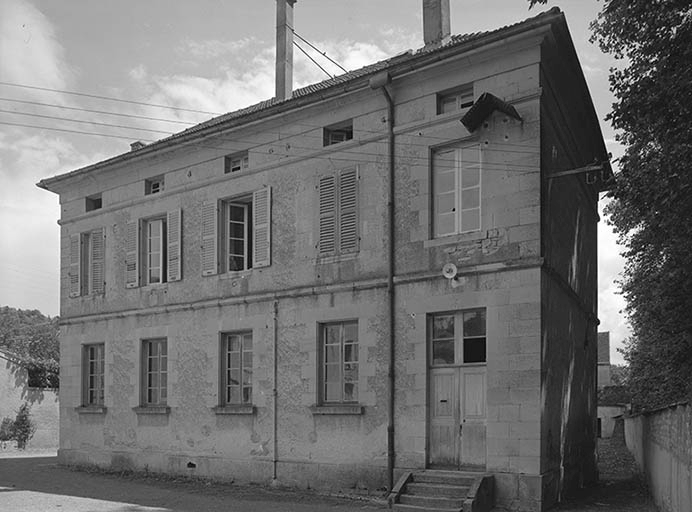école