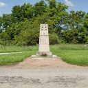 monument aux morts de la Guerre de 1939-1945 (paysages du canal du Centre)