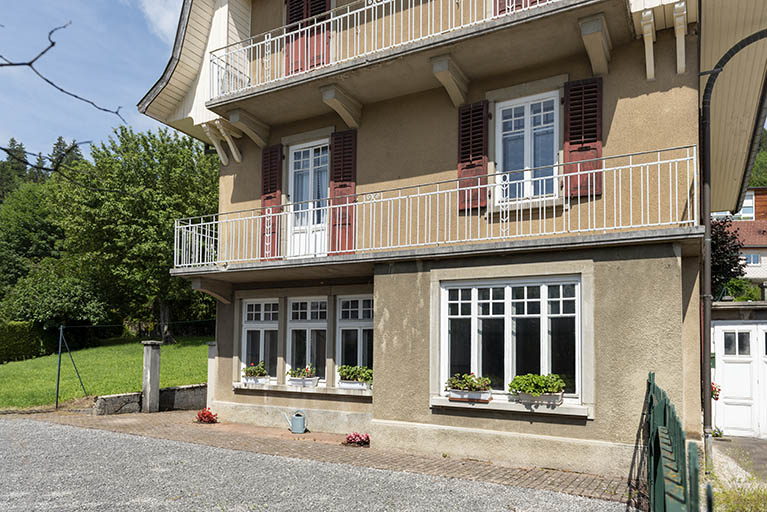 maison et atelier d'horlogerie E. Bourquin et Fils