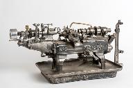 machine à décolleter Petermann modèle 0