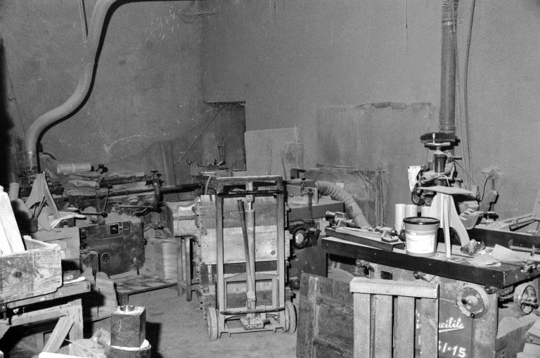 moulin à blé, sucrerie, actuellement atelier de tournerie