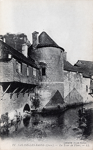place forte de Salins