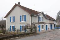 ferme actuellement maison