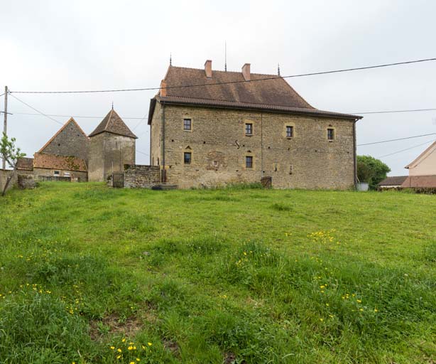 Demeure et ferme de La Noue