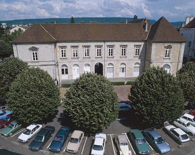 hôtel de ville