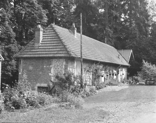 haut fourneau, fonderie dit forges de Baudin