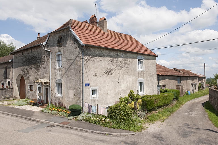ferme, actuellement maison