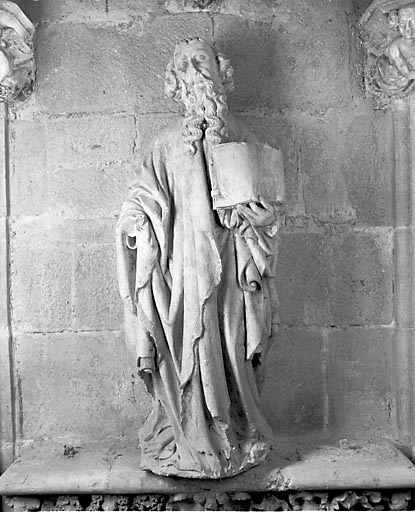 statue : saint non identifié dit saint Pierre