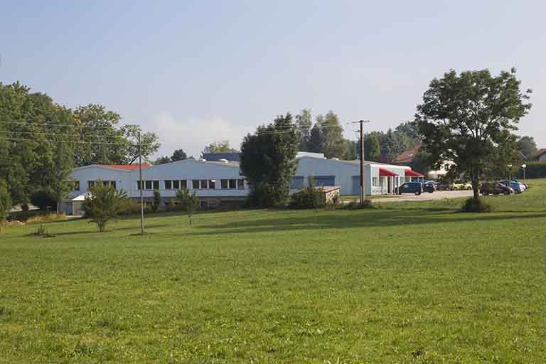 usine d'horlogerie (usine de boîtes et de bracelets de montre) Munnier Frères, puis usine de matériel d'équipement industriel (usine de machines-outils) des sociétés Probotech et Startech