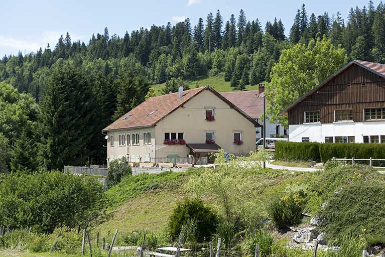 ferme et atelier de tournerie Voynnet puis d'outillage Garnache-Barthod, Moyse et Vernier