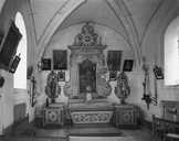 autel, 2 gradins d'autel, tabernacle, retable (ensemble du maître-autel)