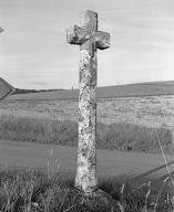 croix de chemin dite croix de Pierre