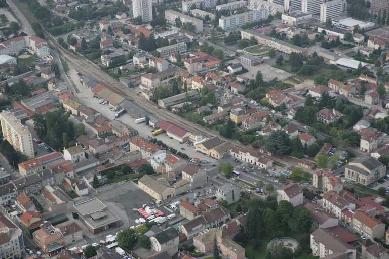 gare d'Oyonnax (voie ferrée Andelot - La Cluse)