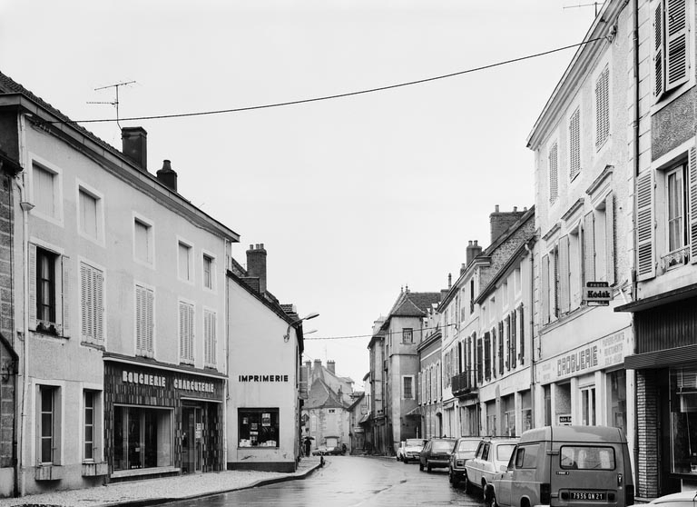 les maisons et les fermes de Nolay