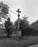 croix de chemin (croix de carrefour)
