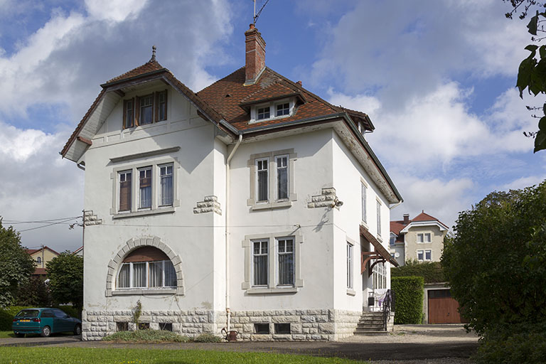 maison d'industriel et atelier d'horlogerie de Gaston Maillot, magasin de commerce du comptoir Cyrax