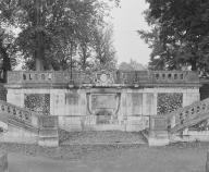 bastion Saint-Martin ou bastion de Villeneuve et promenade des lions ou square des lions