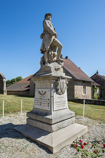 monument aux morts