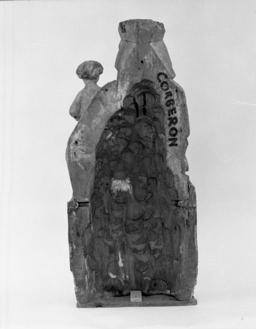 statue : Vierge à l'Enfant