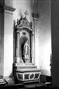 2 autels, 2 retables (autels secondaires de saint Joseph et de la Vierge)