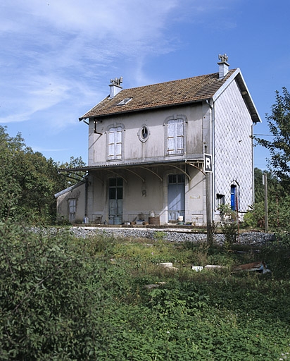 gare de Vers-en-Montagne (voie ferrée Andelot - La Cluse)