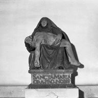 statuette : Pietà