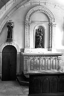 2 autels, 2 retables (autels secondaires)