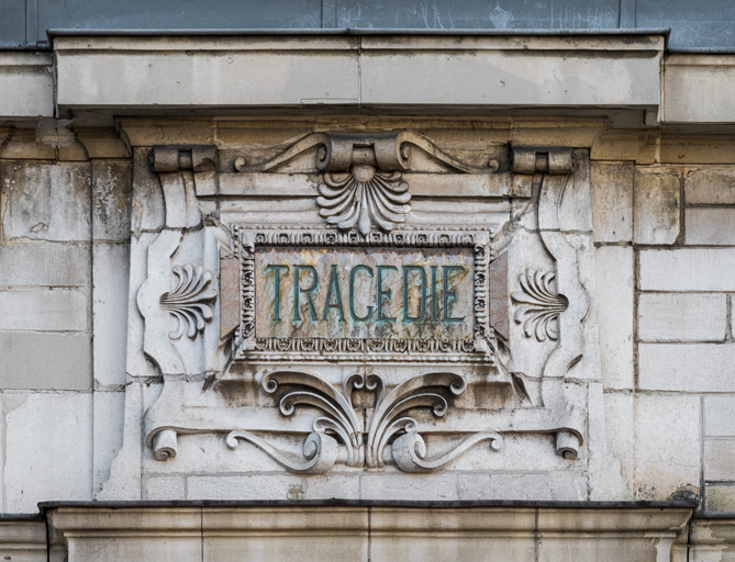 le décor des façades (sculpture et décor d'architecture)