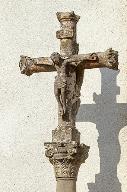 croix de chemin dite croix du marché, puis de la mairie