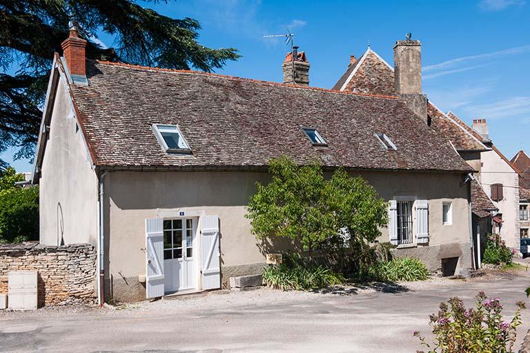 Les maisons et les fermes de la commune de Gy