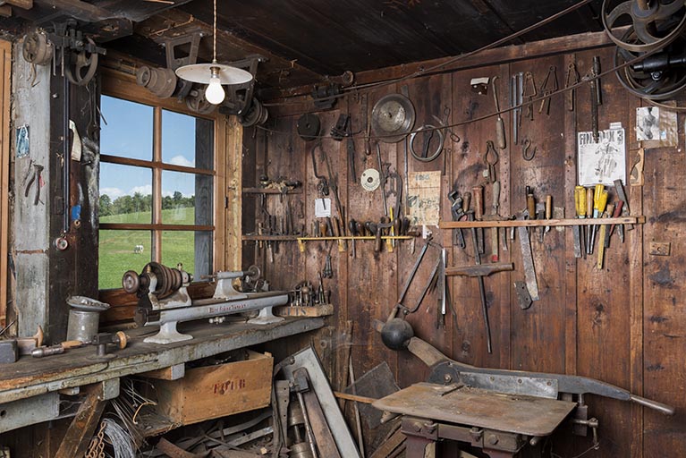 ferme et atelier d'outillage de Juvénal Garnache-Barthod puis d'Urbain Voynnet