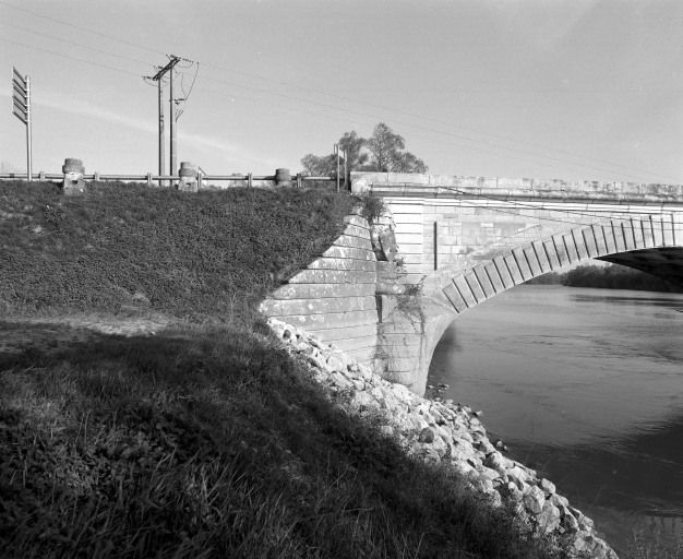 pont de Navilly (pont routier)