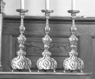 6 chandeliers d'autel