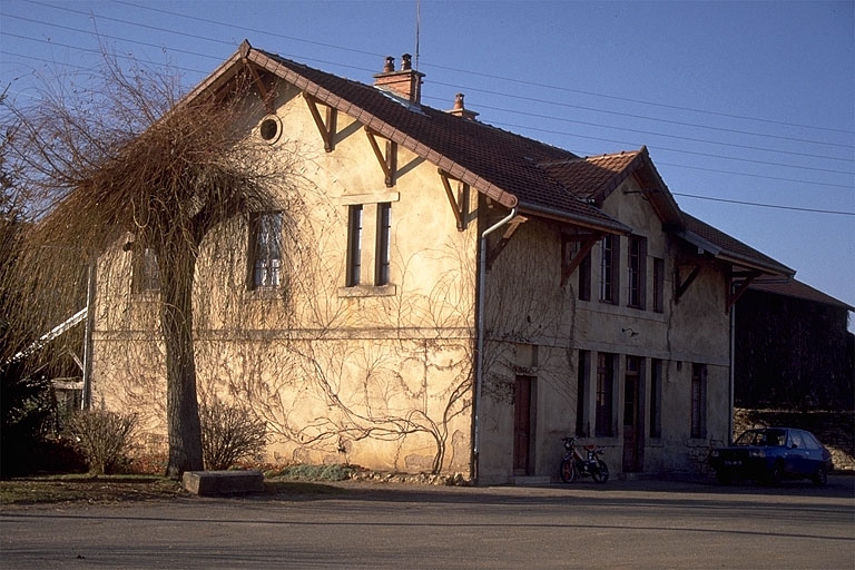 fromagerie, actuellement maison