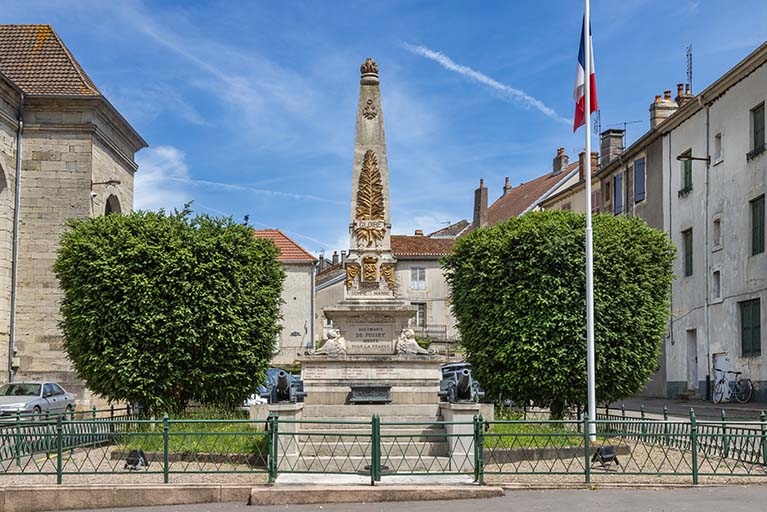 monument aux morts