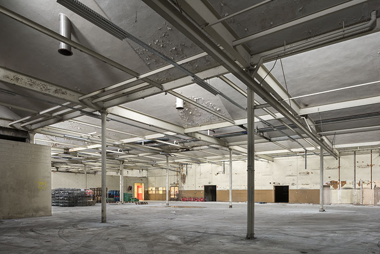 usine à papier de la société des Papeteries Bisontines, usine de fibres artificielles et synthétiques dite usine des Soieries puis de la Rhodiacéta
