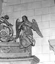 2 statues : anges adorateurs